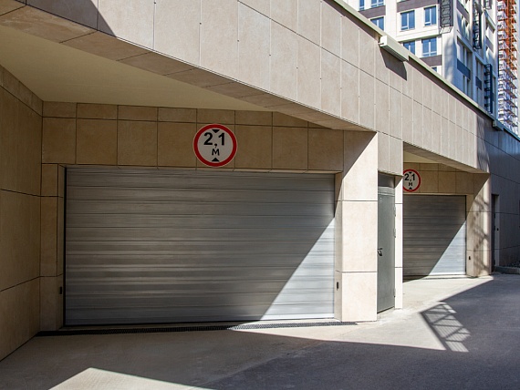 Изображение Скоростные секционные ворота Doorhan ISD01-Parking №2